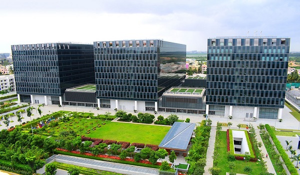 Featured Image of Distance from Godrej Lakeside Orchard to IT Tech Park